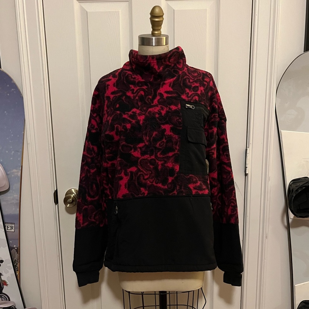 The North Face RAGE Fleece